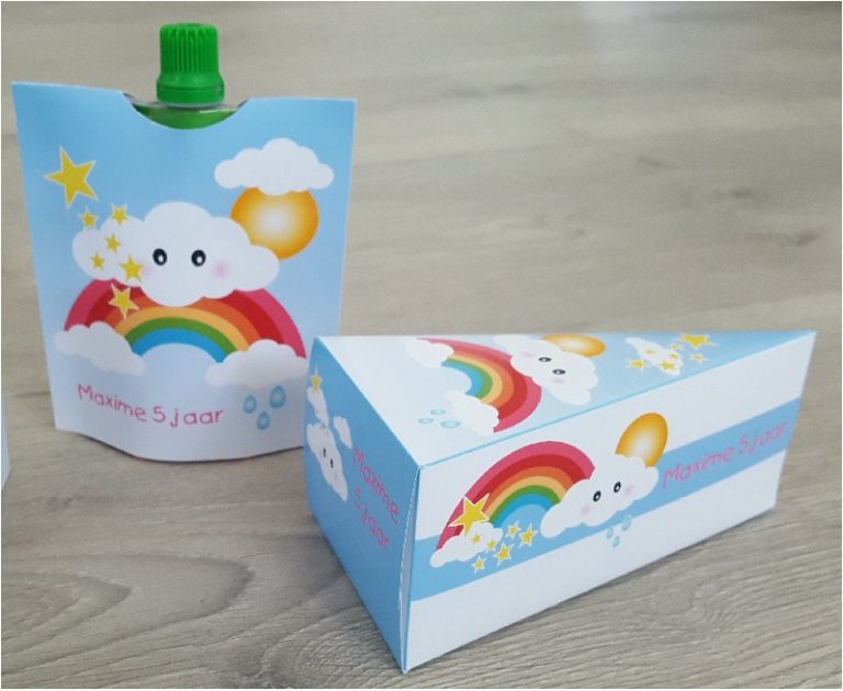 Knijpfruitwikkel en taartpunt met wolkje en regenboog